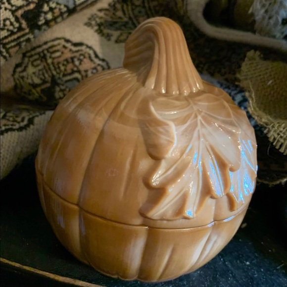 Longaberger Other - Longaberger Vintage Lidded Milk Glass Pumpkin